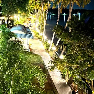 Bed & Breakfast Jaladarshini Lakeside Gardens