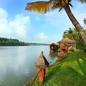 Resort Fragrant Nature Backwater & Ayurveda, Kollam
